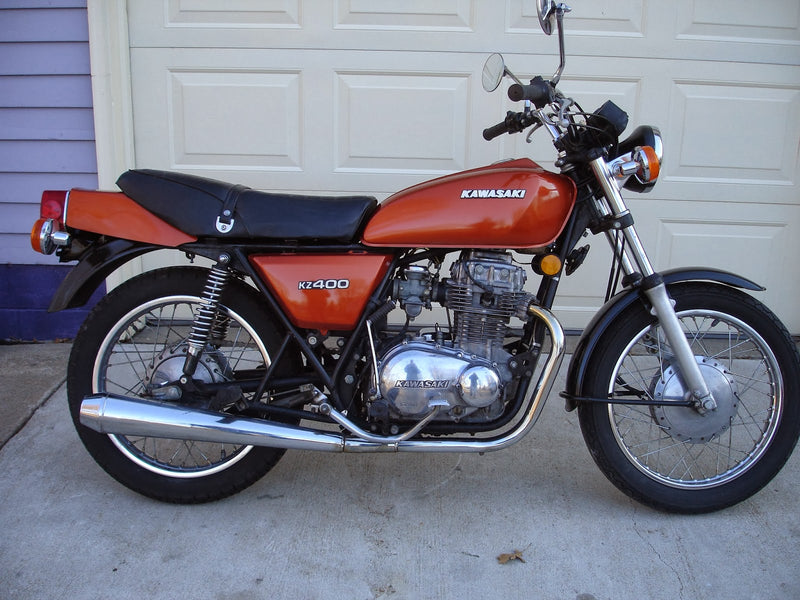 Bryan's KZ400 Motorcycle paint project